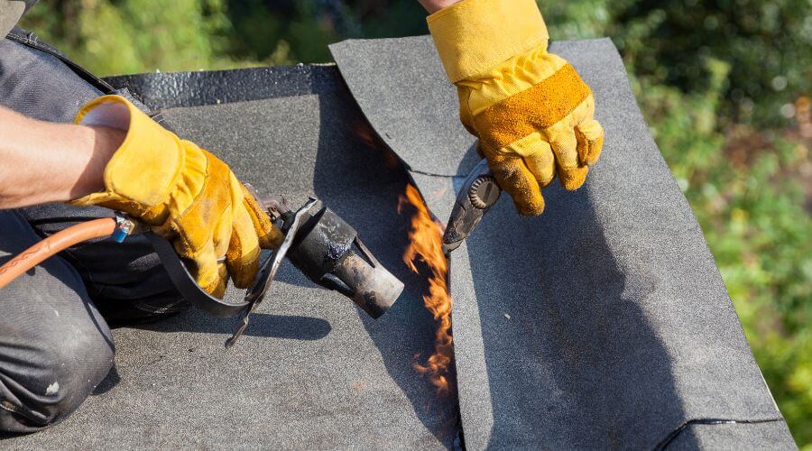 Expert new roof installation services in La Russell, MO